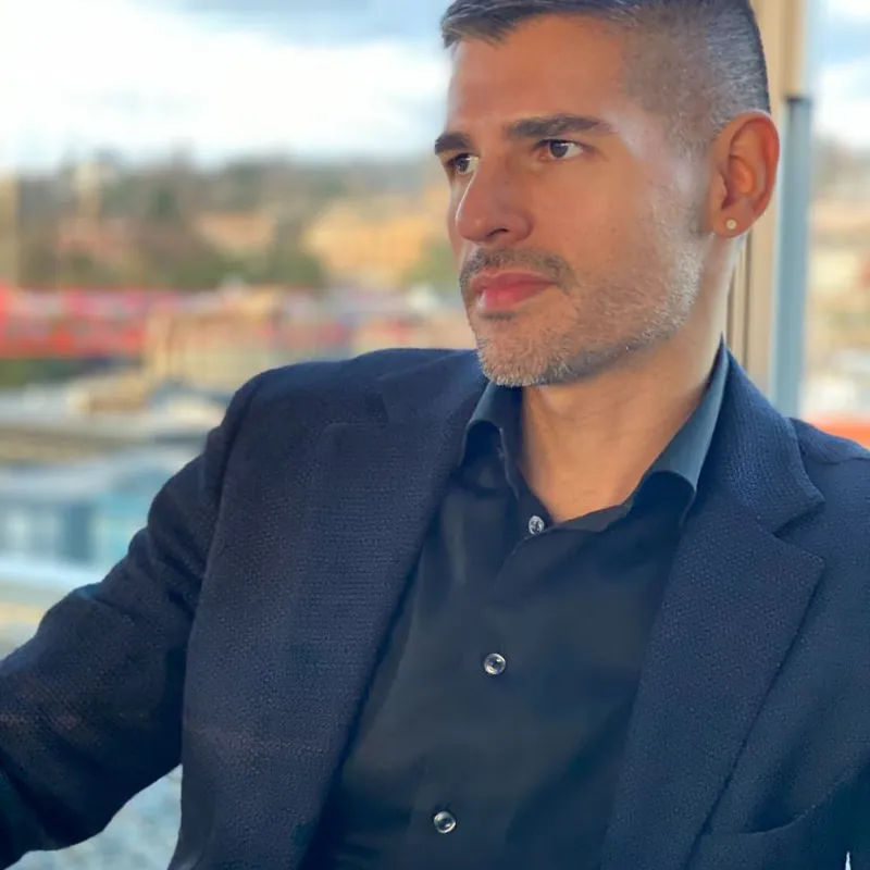 About Me - Professional portrait